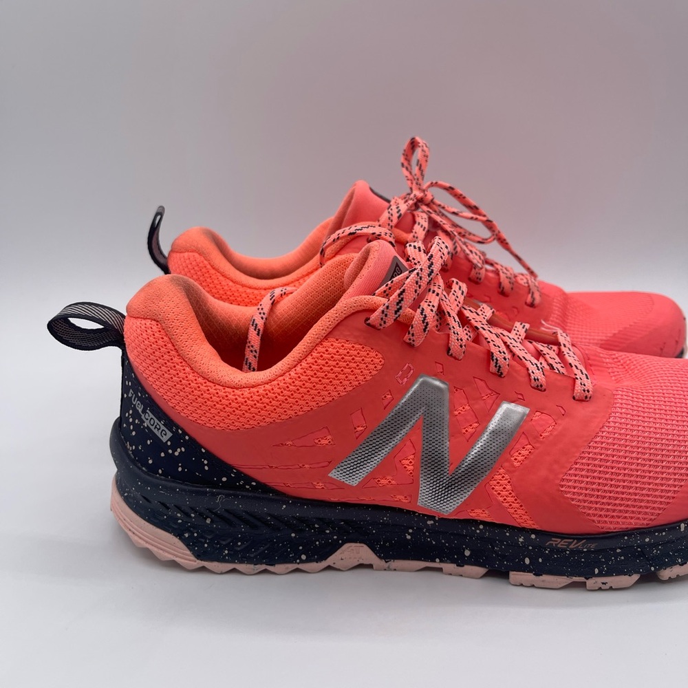 NB Response 2.0 Rev Lite Terrain Fuel Core Toe Protect Orange Athletic W7.5 NWOB_5